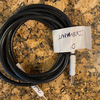 Guitar 1/4in Instrument Cable Bundle image 1