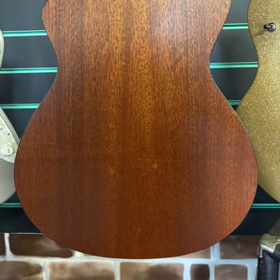 Taylor NS-32ce Gloss Natural 2002 Classical Electro-Acoustic Guitar image 15