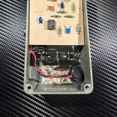 MXR MX-104 Block Distortion + 1975 - 1984 - Yellow image 8