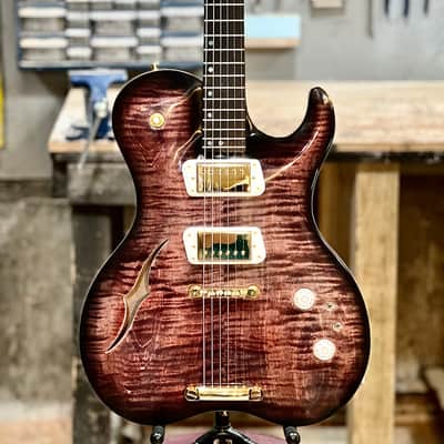 Howie Escape Series Baritone #EB.4.95.23 - Violet image 1