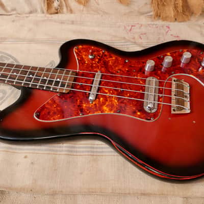 Silvertone 1443 Hornet Bass 1966 - Redburst image 8