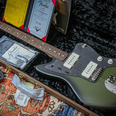 FENDER USA Masterbuilt '62 Jazzmaster NOS *Austin MacNutt "Olive Drab Burst + Rosewood" (2025) image 1