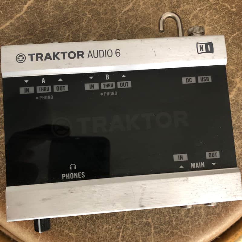 Native instrument Traktor audio 6 image 1