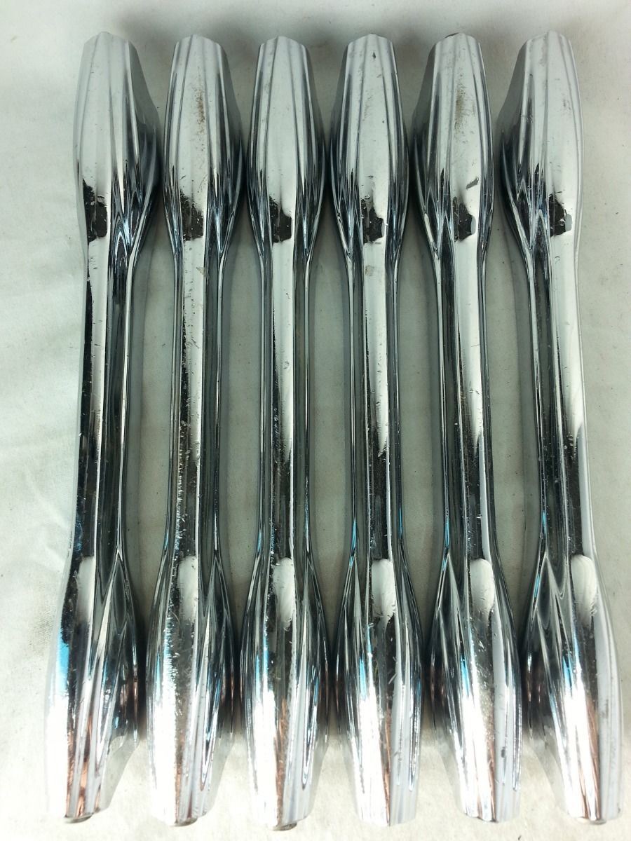 Premier 6x Bass Drum Lugs Diamond Chrome Vintage 70s England 3-Hole 7 1/8"-Long — main photograph