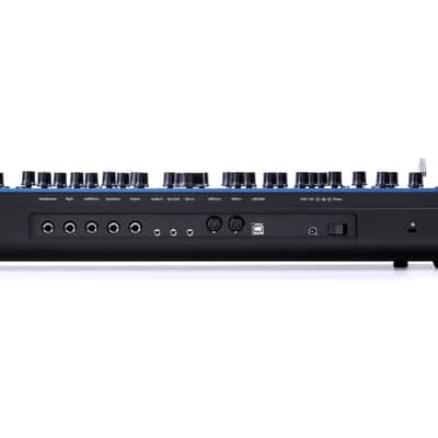 MODAL - SINTETIZADOR COBALT8X (61 teclas) image 3