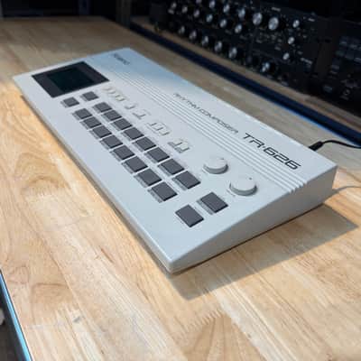 Roland TR-626 Rhythm Composer - Serviced, new power supply