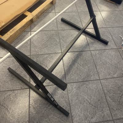 QuikLok ZM-2044 Professional Mixing Console Stand (Ex-Demo) image 3