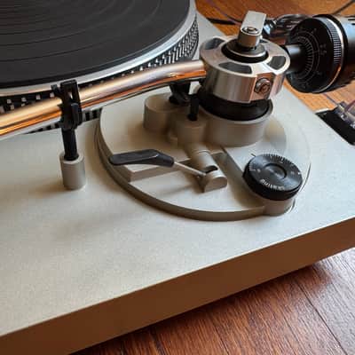 Technics SL-D2 Direct Drive Vintage Turntable image 8