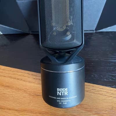 RODE NTR Active Ribbon 2015 - Present - Black image 4