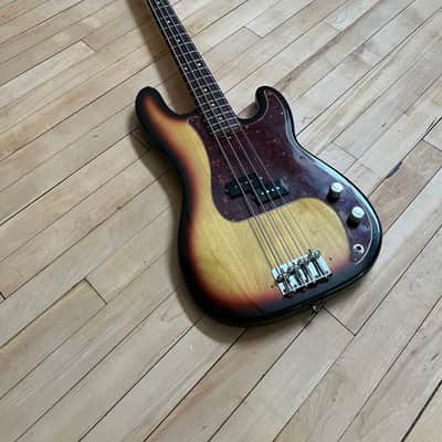 1972 Fender Precision Bass with Rosewood Fretboard Sunburst image 2