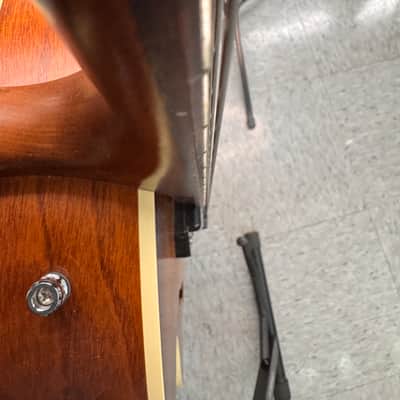 Godin 5th Avenue Kingpin 2010s - Cognac Burst image 6