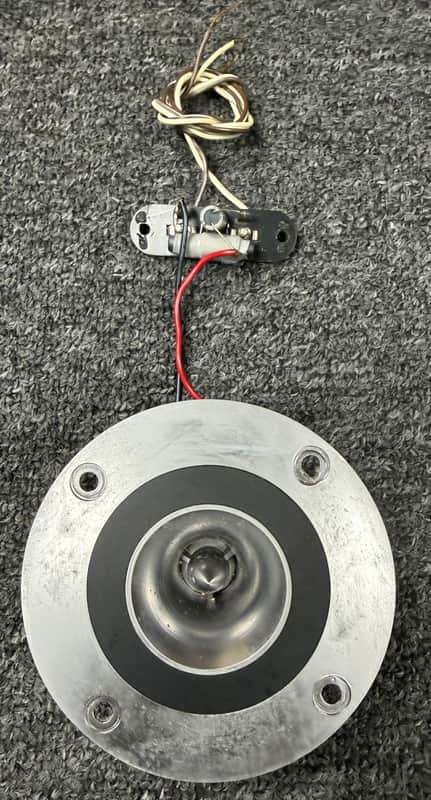 Realistic 40-1310B Super Tweeter Replacement Speaker - Pair image 1