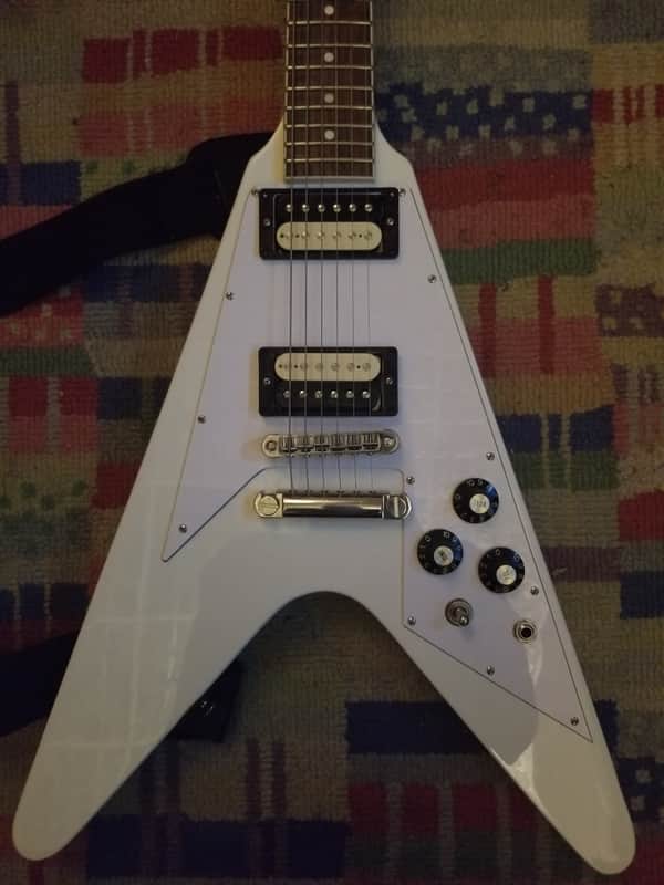 Gibson Flying V White Copy image 1