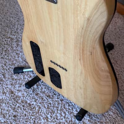 Fender American Deluxe Power Telecaster with Power Bridge & Maple Fretboard 2000 - 2001 - Natural image 8