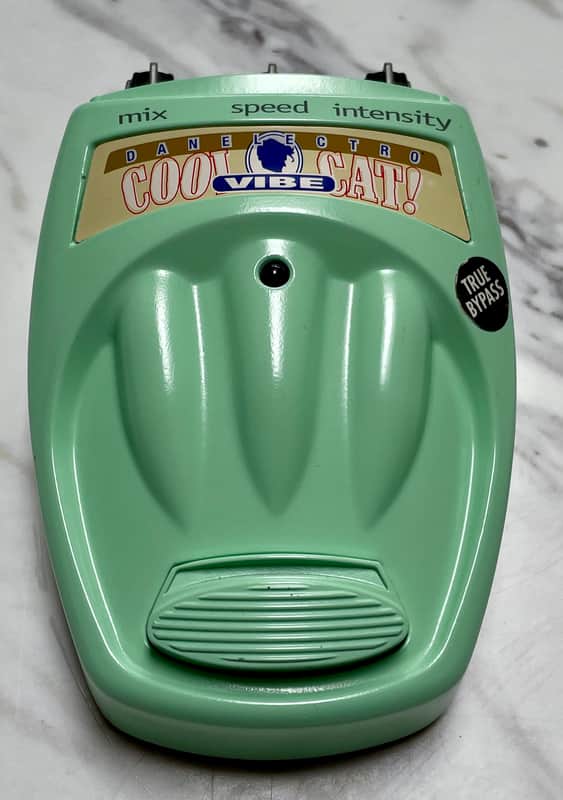 Danelectro Cool Cat Vibe