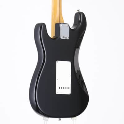 FENDER USA American Vintage II 1957 Stratocaster (Black) [V2445570] (06/08) image 9