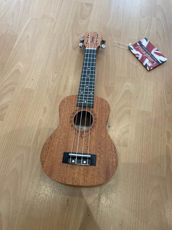 UKULELE TIARE SOPRANO MAHOGANY image 1