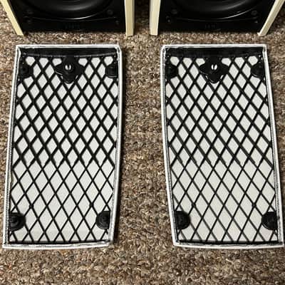 Boston Acoustics CR65 Magnetic Shielding Bookshelf Speakers w/ Brackets TESTED ✅ image 4