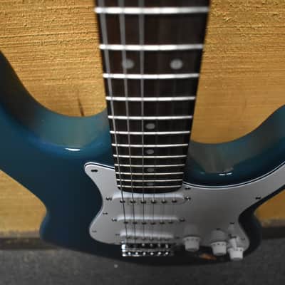 New York Pro Stratocaster 2000's - Blue image 7