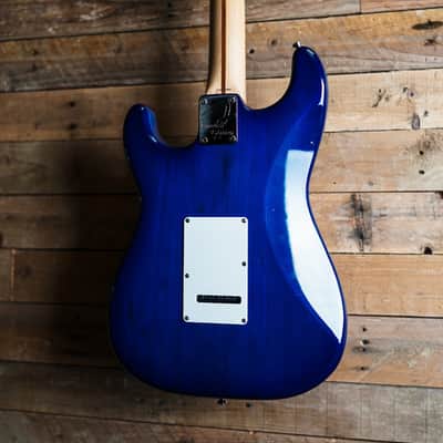 1997 Limited Edition Fender Jerry Donahue Signature 'Hellecasters' Stratocaster In Sapphire Blue image 7