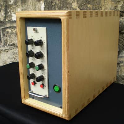 Elcom EQ24 Passive Precision EQ in Lunch Box. With Marinair / St. Ives Transformers as used by Neve image 3