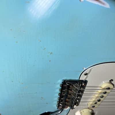 Partscaster MJT Allparts Stratocaster with tender 69 custom shop pick ups - Relic powder blue image 2