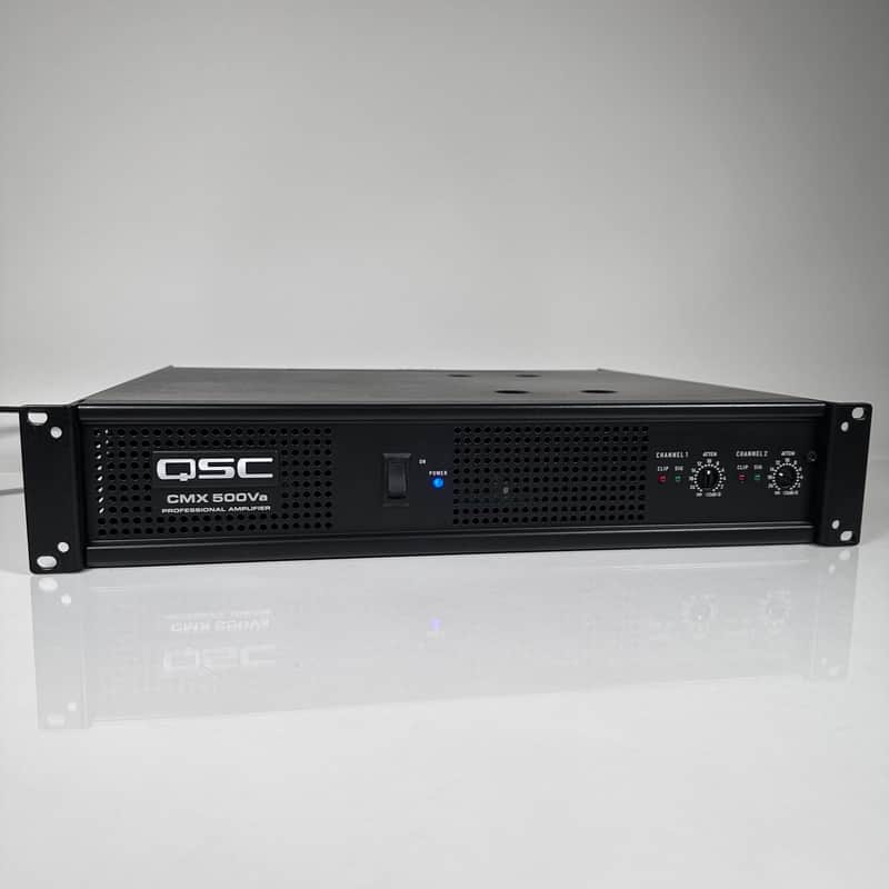 QSC CMX 500Va Professional 2-Channel Power Amplifier Rack Mountable image 1