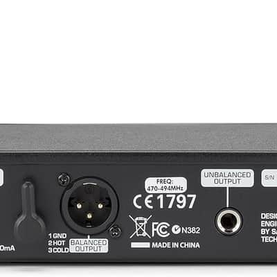 Samson Concert 99 Handheld Wireless System with Q8 Dynamic Microphone, D Band image 2