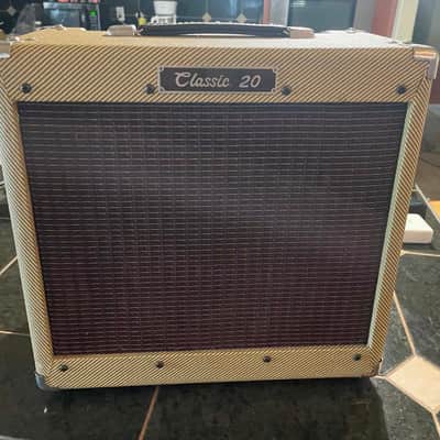 Peavey Classic 20 15-Watt 1x10" Guitar Combo 1990s - Tweed image 1