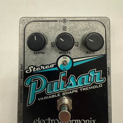 Electro Harmonix Stereo Pulsar Variable Shape Tremolo EHX Guitar Effect Pedal image 2