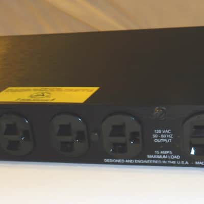 Furman AR-15 Series II Voltage Regulator Power Conditioner image 9