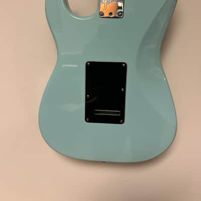 Fender American Standard Stratocaster with Rosewood Fretboard 1996 - 1997 - Sonic Blue image 4