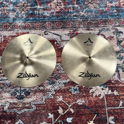 Zildjian 14" A Series New Beat Hi-Hat Cymbals (Pair) 2013 - Present Traditional image 3