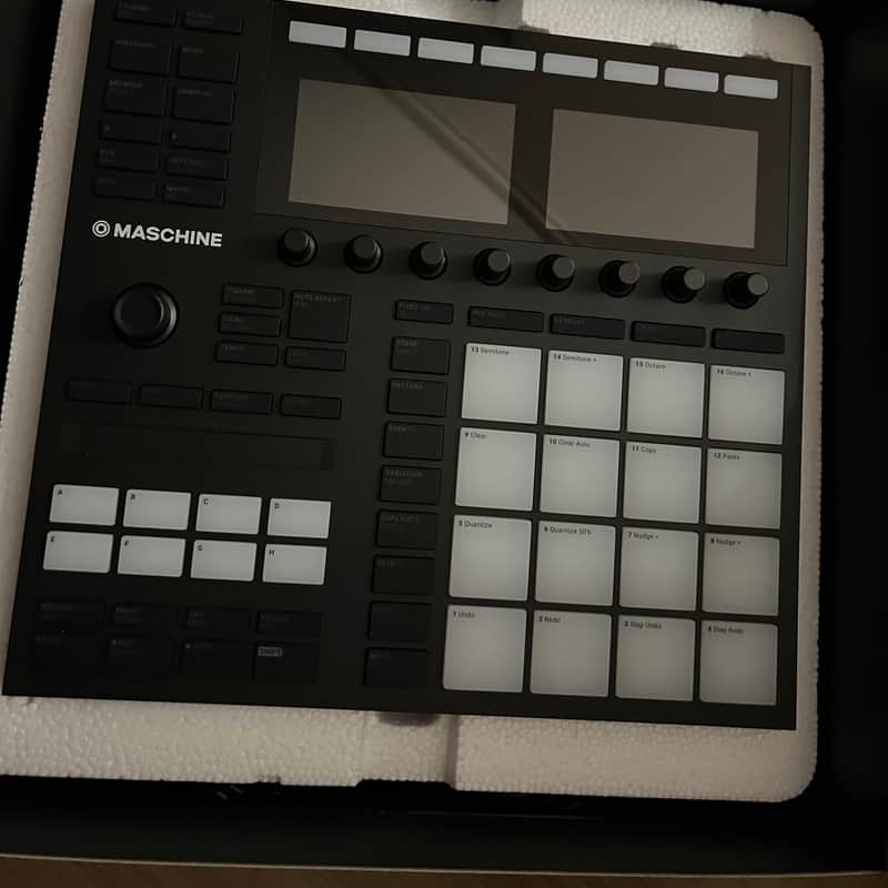 2010s Native Instruments Maschine MKIII Black