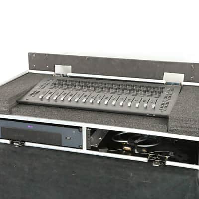 AVID S3 16-Fader Control Surface w/ E3 Engine and Road Case CG013BE image 1