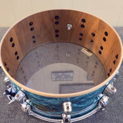 Tama Starclassic Walnut Birch 6.5" x 14" Snare Drum Turquoise Pearl image 9