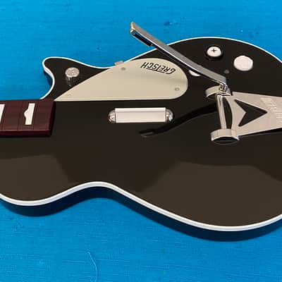 Gretsch Nintendo Wii Beatles Rockband Wireless Guitar NWGTS4 - Black image 4