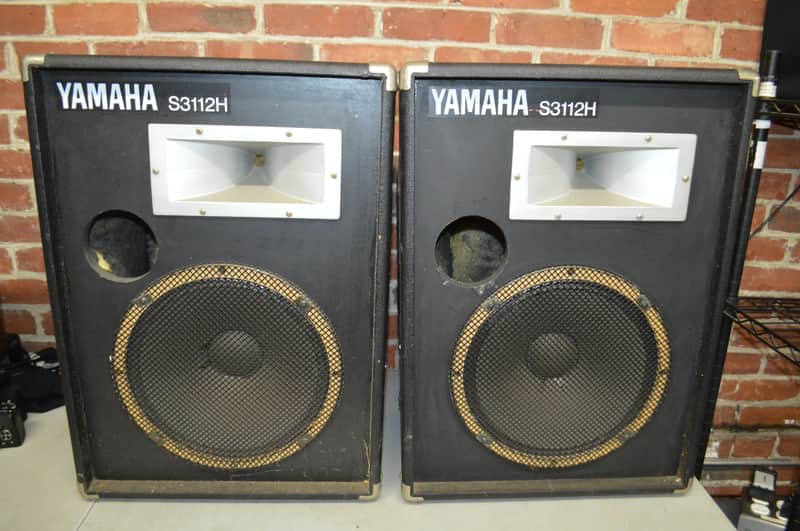 one PAIR Vintage Yamaha S3112H PA speakers image 1