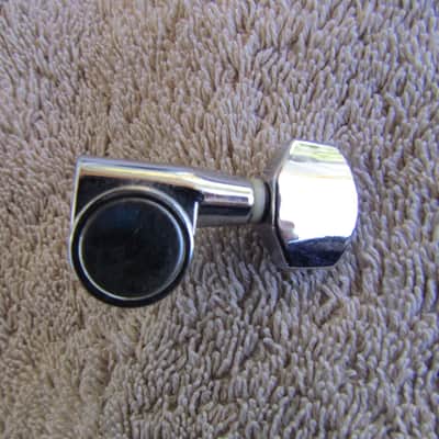 Unlabeled Tuning Machine Schaller Mini Knock Off Bass Side Of 6 On A Side Tuning Machine image 1