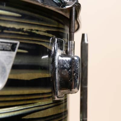 Vintage Ludwig 16x16 Avocado Strata Floor Tom image 11
