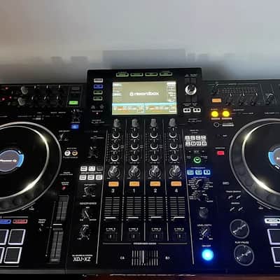 Pioneer DJ XDJ-XZ All In One DJ_System black image 1