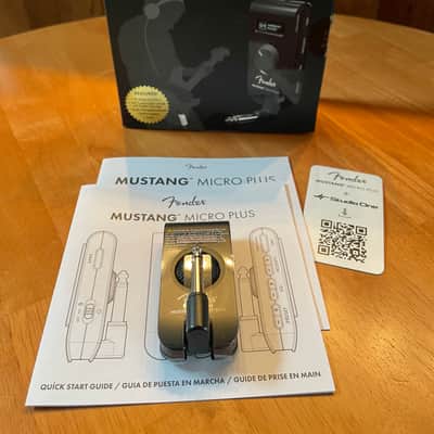 Fender Mustang Micro Plus Headphone Guitar Amp in Mint Condition image 7