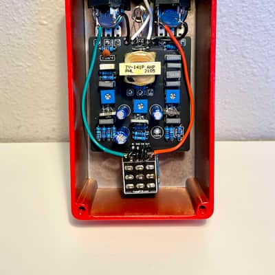 Royal British Velvet AC30 Overdrive/Preamp Clone image 4