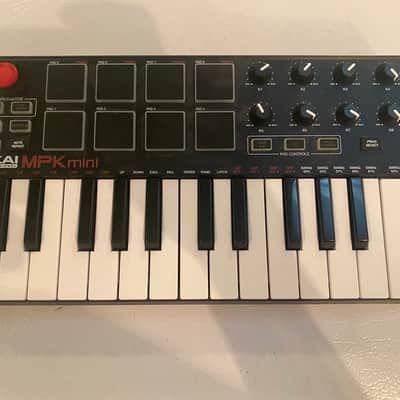 Akai MPK Mini MKIII 25-Key MIDI Controller 2020 - Present - Red with Black Keys