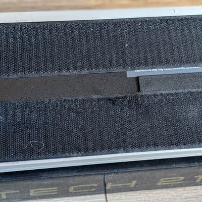 Tech 21 VT Bass Deluxe 2010s - Brushed Aluminum image 4