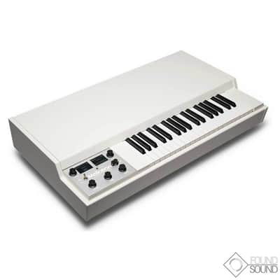 Mellotron M4000D Digital Mellotron image 2