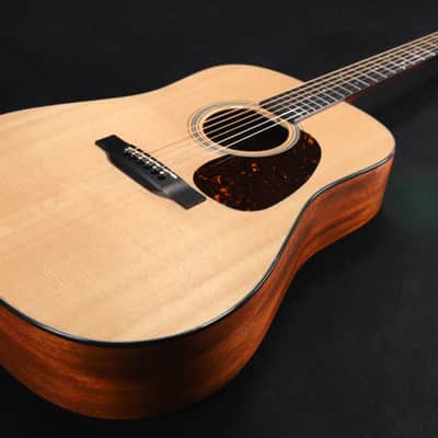 Martin D-16 Dreadnought Spruce Top/Mahogany Back and Sides - USED 378 image 3