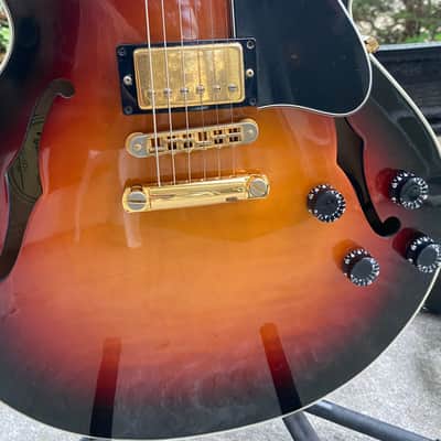 Gibson ES-137 Classic 2003- Tri-Burst image 7