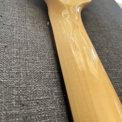 Fretless 5 String Bass Neck.No brand 2026 - Gloss poly finish image 7