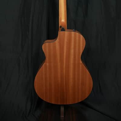 Taylor 112ce Special Edition 2026 - Honeyburst image 9